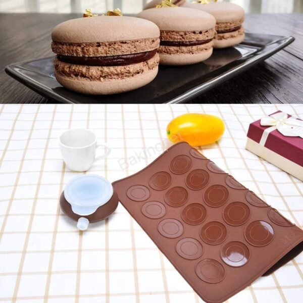 2023120809283032 Szilikon macaron sütőlap 48db