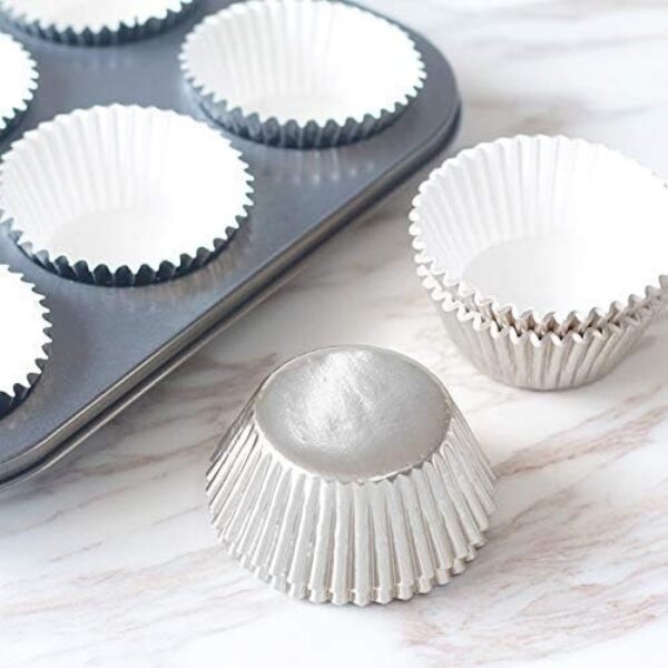 Muffin papír, ezüst szín - 50 db Muffin papír, ezüst szín - 50 db